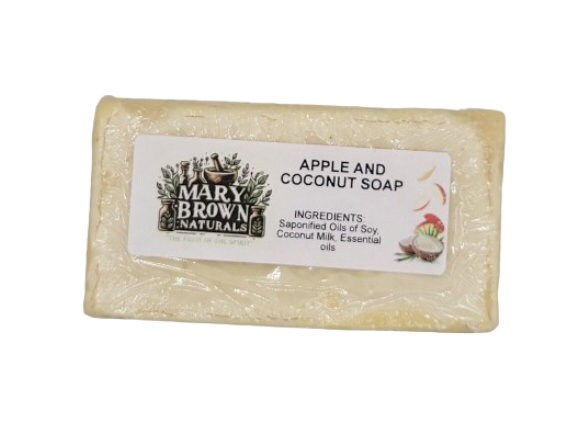 100% Natural Apple and Coconut Milk Soap // With Free Exfoliating Soap Bag